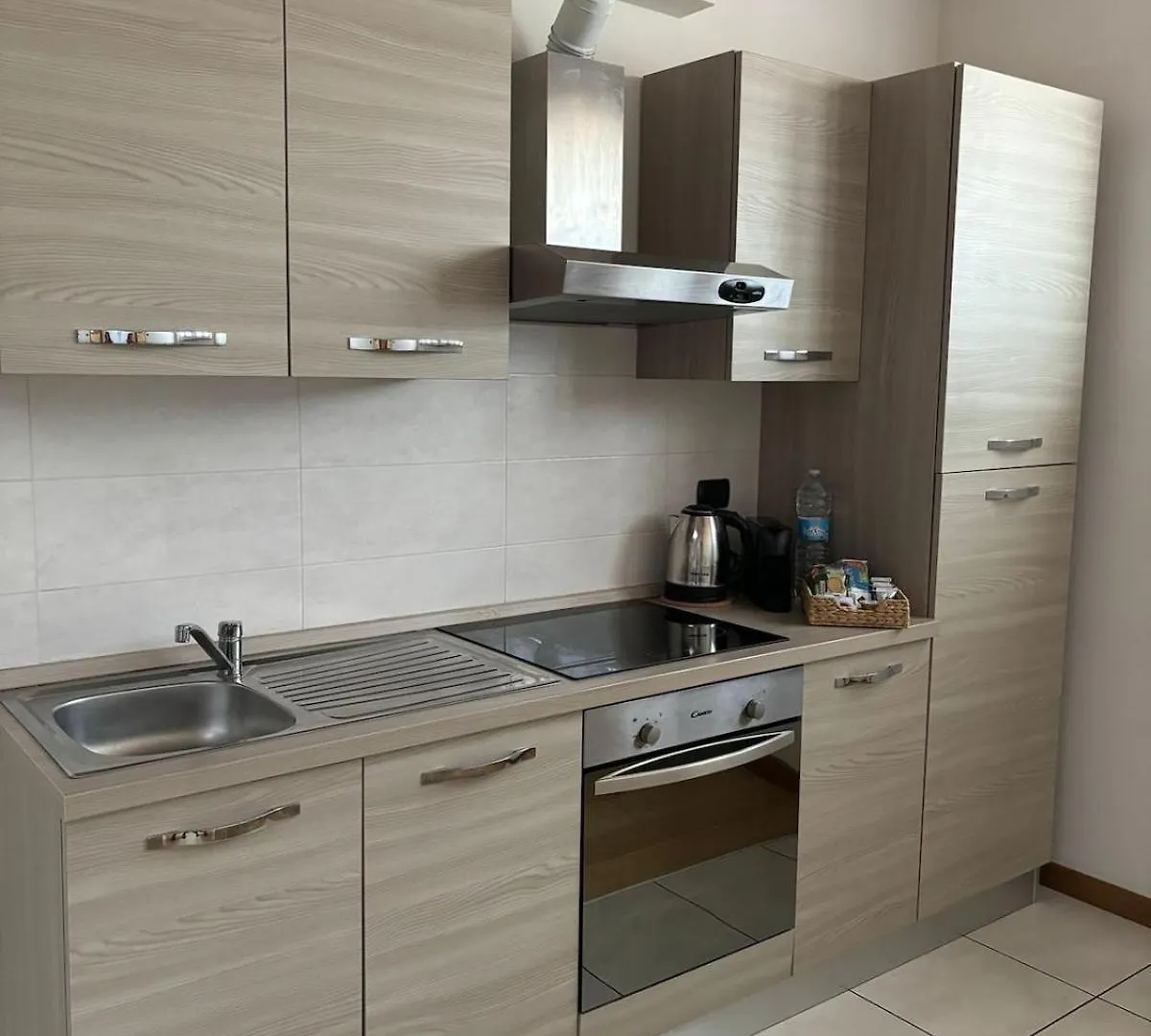 Appartamento Centro Λενιάνο